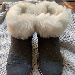 SOLD ON CROSS POST Janie and Jack Moonlight Garden booties